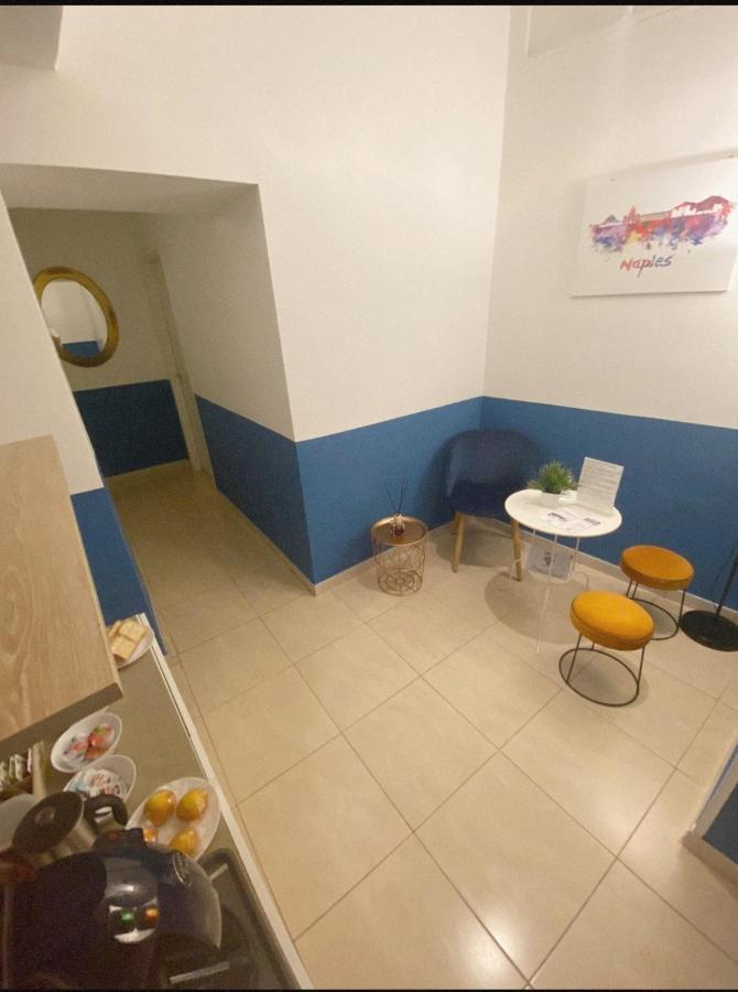 Bed and Breakfast Domus Luigi Leone II à Naples Extérieur photo
