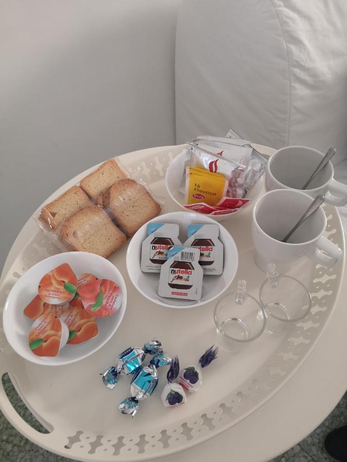 Bed and Breakfast Domus Luigi Leone II à Naples Extérieur photo